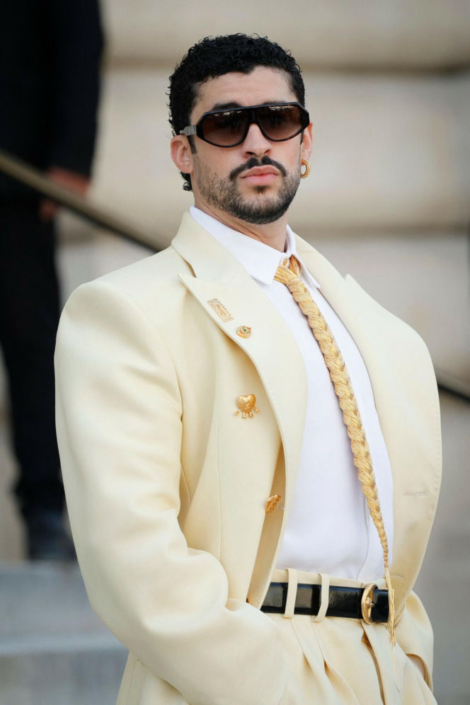 Bad Bunny na paryskim Fashion Weeku