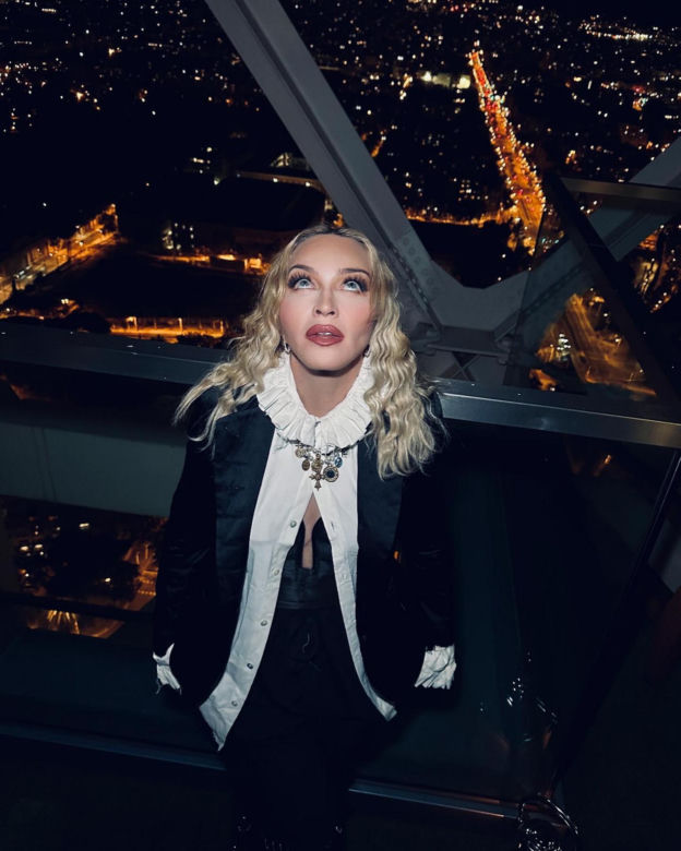 Madonna pokazała nagi biust! 65-latka odsłoniła wszystko