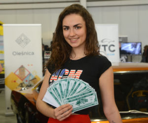 Hostessy na targach Poznań Motor Show 2018