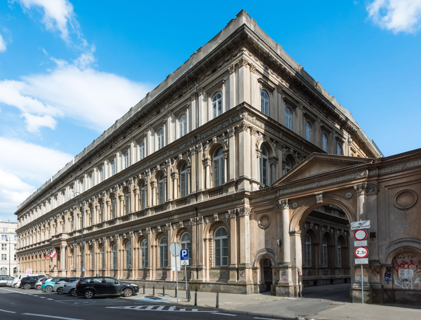 Siedziba Muzeum Etnograficznego w Warszawie przy ul. Kredytowej 1