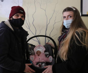 Zabrze: Kobieta z pękniętą aortą urodziła zdrową córeczkę. To sukces lekarzy. Pani Nadia i mała Ewa czują się dobrze [ZDJĘCIA]