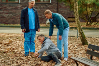 Na Wspólnej, odcinek 4241: Nowy kardiochirurg wykończy Adamskiego! Tak go załatwi Greg Kalski - ZDJĘCIA