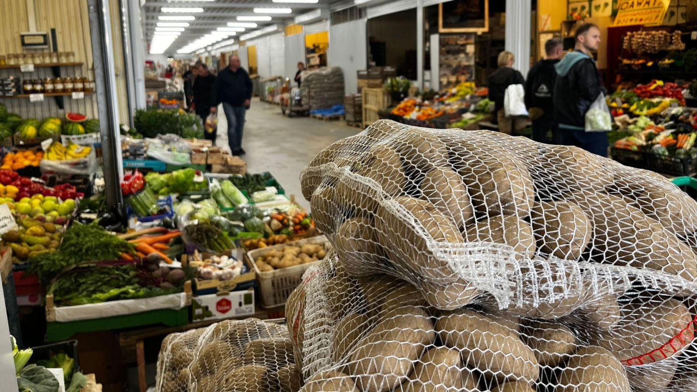 Ceny na bazarach w Białymstoku. Tyle zapłacimy za warzywa i owoce