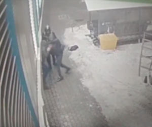 Brutalny atak na Targówku. Ranili 16-latka maczetą! Wstrząsające nagranie!