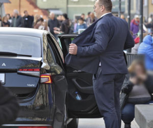 Minister rolnictwa Stefan Krajewski na jarmarku wielkanocnym