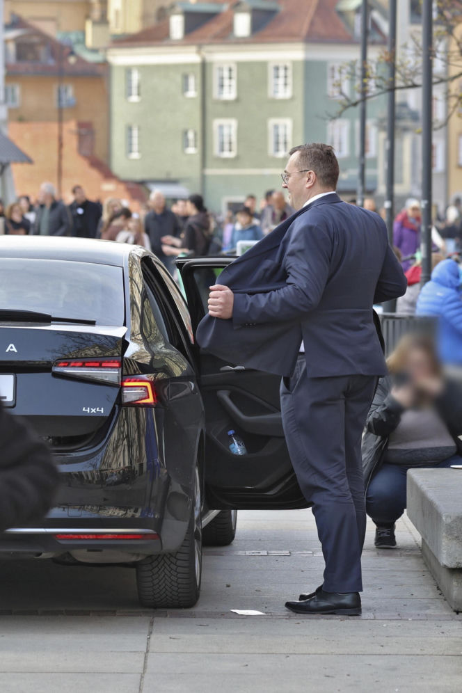 Minister rolnictwa Stefan Krajewski na jarmarku wielkanocnym