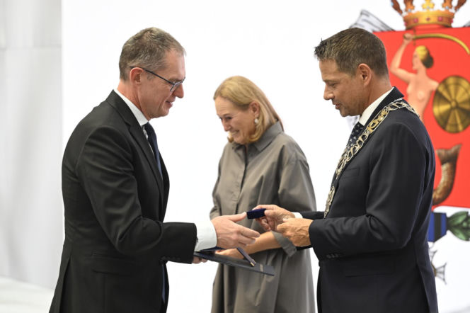 Warszawa uhonorowała Andrzeja Poczobuta. Wzruszające słowa po odebraniu odznaki Honorowego Obywatela