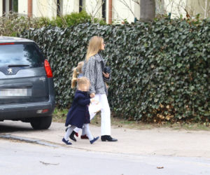 Kasia Tusk z córkami z koszyczkiem przyjechali do Donalda