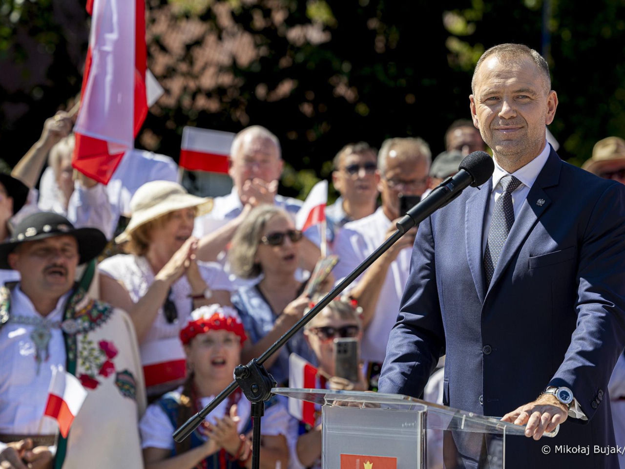 Nawrocki wypalił o żyrandolach. Tak zaczyna drugi rok prezydentury