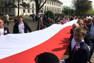 Pod tą flagą jak Polak z Polakiem. Od Grunwaldu po Dzień Flagi