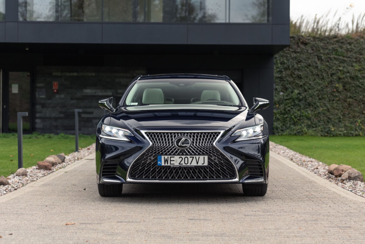 Lexus LS 500 Omotenashi 3.5 V6 417 KM