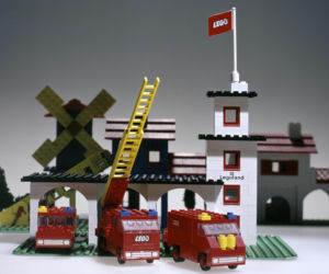 Historia LEGO
