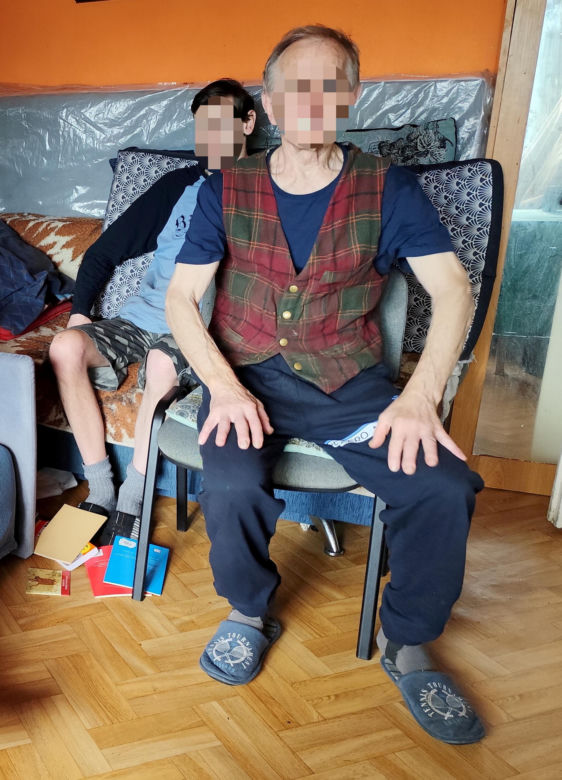 Krystyna K. Kazimierz K. rodzice Magdaleny, która przez trzy dekady nie opuszczała mieszkania