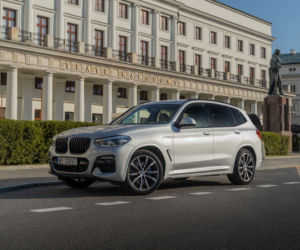 (2020) BMW X3 xDrive30e