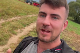 Rolnik influencer opowiedział o dramacie. Ktoś ukradł mu gnój z pola