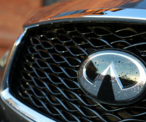 Infiniti Q30 Sport 2.0 Turbo AWD