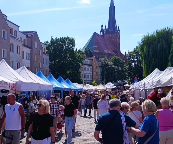 Tysiące produktów i liczne atrakcje. Jarmark Jakubowy przyciąga tłumy