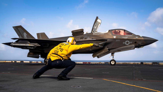 USA uderza w Iran. CENTCOM mówi o samoobronie
