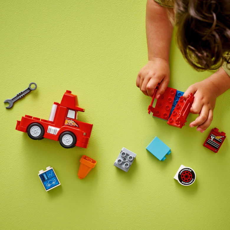 LEGO Duplo Mack na wyścigu — 10417