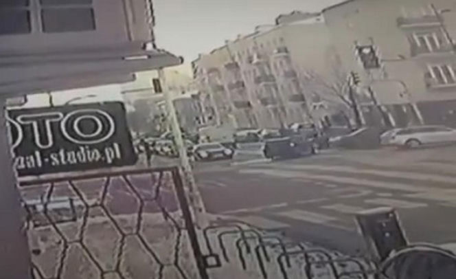 Tragiczny wypadek w Warszawie. Zginął 6-latek. Mamy nagranie