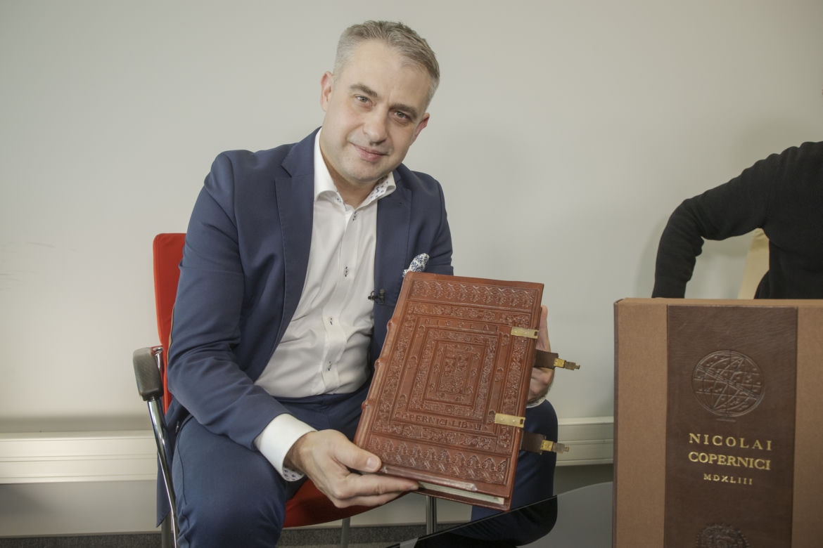 Krzysztof Gawkowski prywatnie. Tak żyje szef klubu Lewicy