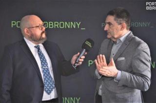 Bartosiewicz: Subskrypcja wiedzy zamiast edukacji. Czy AI prowadzi do ogłupienia społeczeństwa?