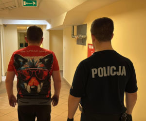 39-latek aresztowany za gromadzenie materiałów pornograficznych z udziałem dzieci i zwierząt