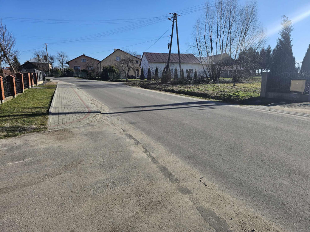 10-letni Dominik zginął przed swoim domem. Rodzina i przyjaciele chłopca są zdruzgotani