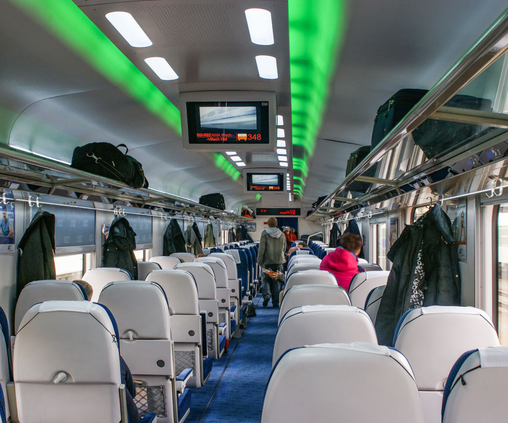 PKP intercity