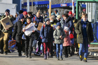 Media: miliony uchodźców przybędą z Ukrainy. Polska - najważniejszym krajem przyjmującym