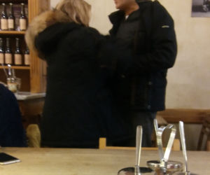 Donald Tusk z żoną w kawiarni, Bruksela