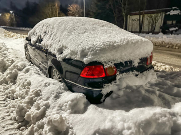Nawet pół metra śniegu i potężne zamiecie. IMGW alarmuje! Sprawdź, gdzie będzie najgorzej