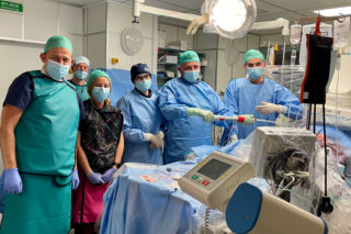 Wielki sukces polskich lekarzy. Pierwsza taka implantacja w kraju