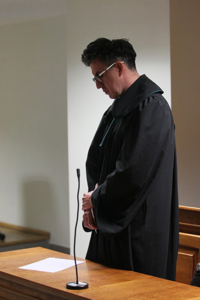 Drzwi przycięły mu nóżkę, tramwaj przeciągnął ciało po torowisku. Finał głośnej sprawy w sądzie w Warszawie