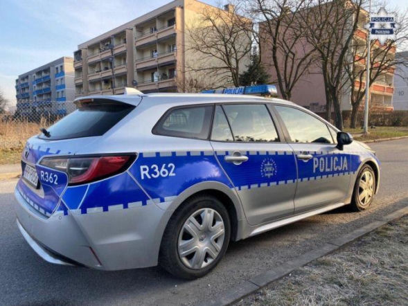 Strzelał do drzwi sąsiada