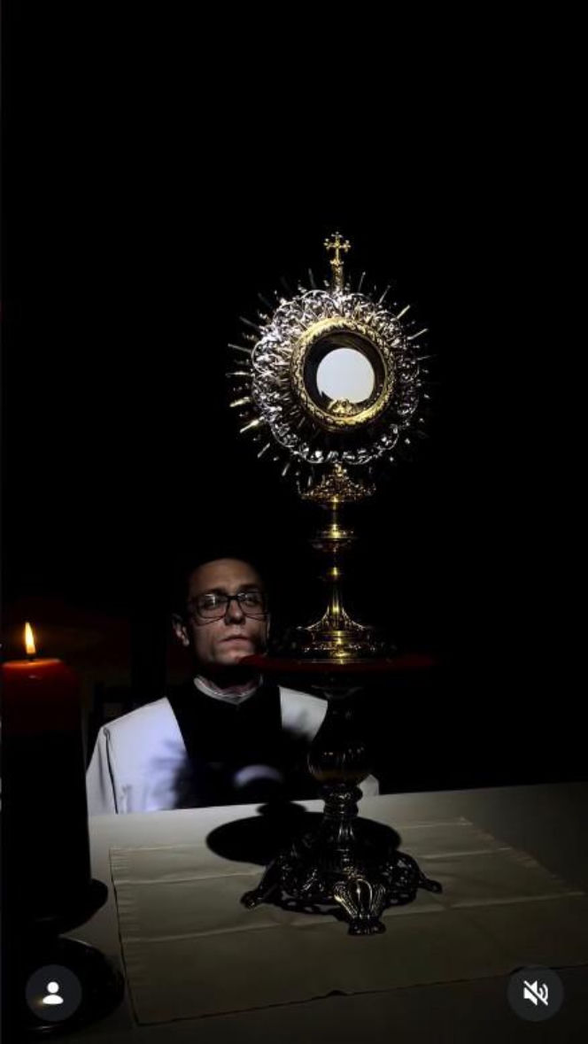 TVN przesadził? Ksiądz w programie o zdradzie i manipulacji