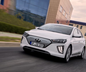 Hyundai IONIQ Electric lifting 2019