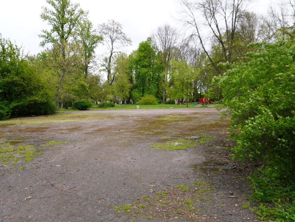 Park Bronowice wiosną 2024