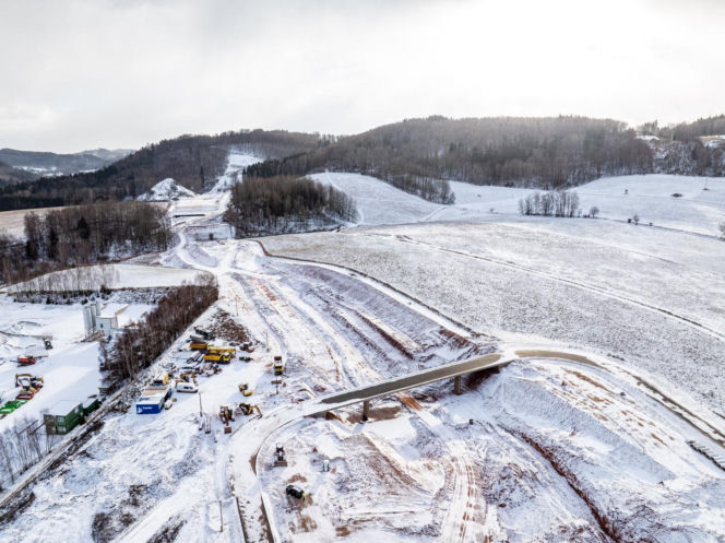Budowa D11 w Czechach do granicy z Polską S3 w Lubawce