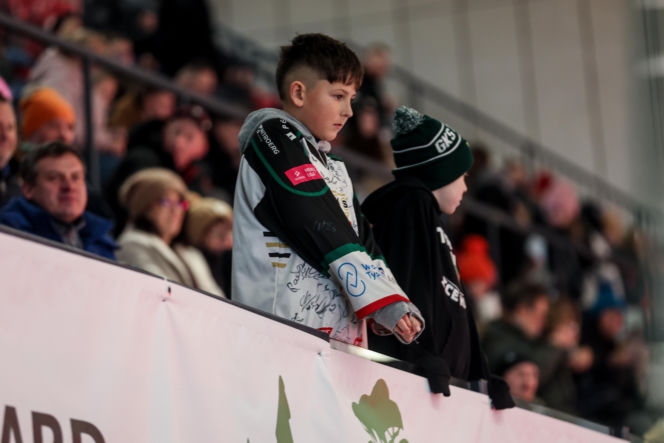 Hokej z Gwiazdami w Tychach dla WOŚP. Na lodowisku gwiezdna konstelacja