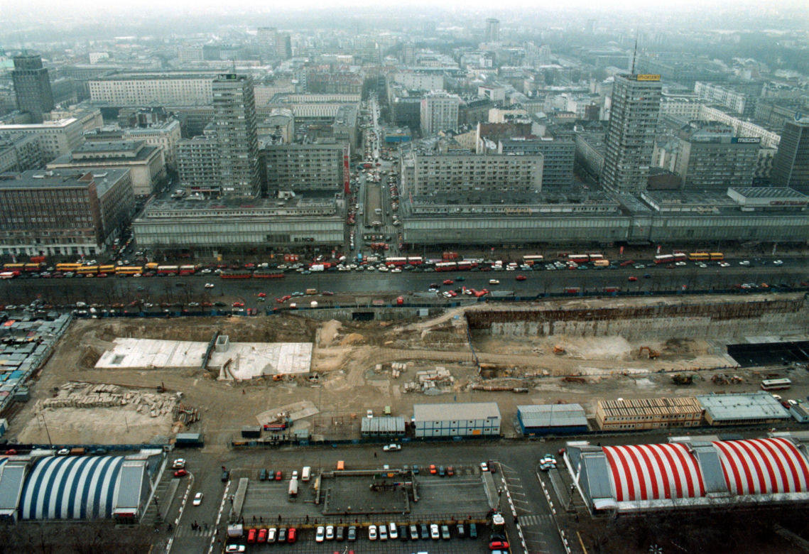 Warszawa w latach 90.