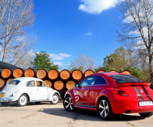 Volkswagen Beetle 2014 r. vs. Volkswagen Garbus 1960 r.