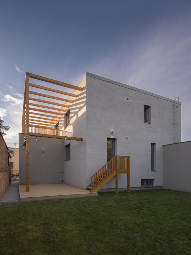 Dom szczotkowany w Swarzędzu