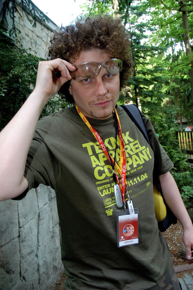 Sidney Polak odchodzi z T.Love po 35 latach! Czy to początek rozpadu grupy? Fani mają swoje teorie