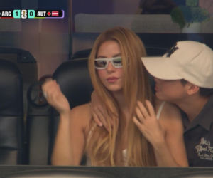 Shakira zaatakowana na meczu Argentyna - Austria
