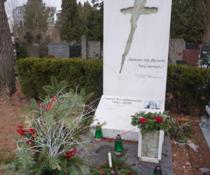 Grób Pawła Królikowskiego na Powązkach w Warszawie