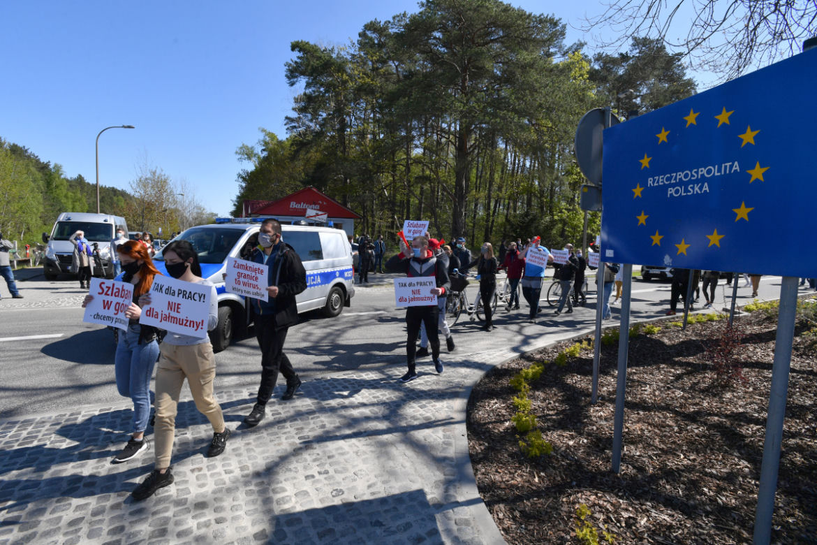 Protesty na granicy w Świnoujściu - 8 maja 2020