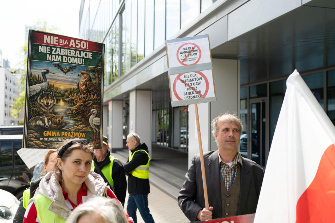 Dramat setek rodzin pod Warszawą! Nowa autostrada zburzy ich domy?! „Żyjemy na bombie”