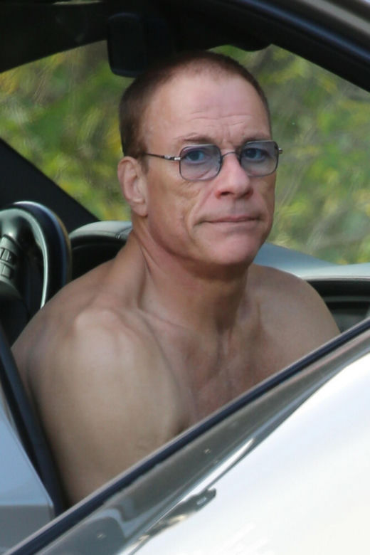  Jean-Claude Van Damme może mieć poważne kłopoty. W tle handel ludźmi 
