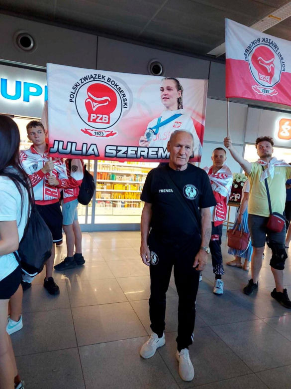 "Od razu wiedziałem, że ma to coś". Pierwszy trener Julii Szeremety mówi o jej początkach w boksie